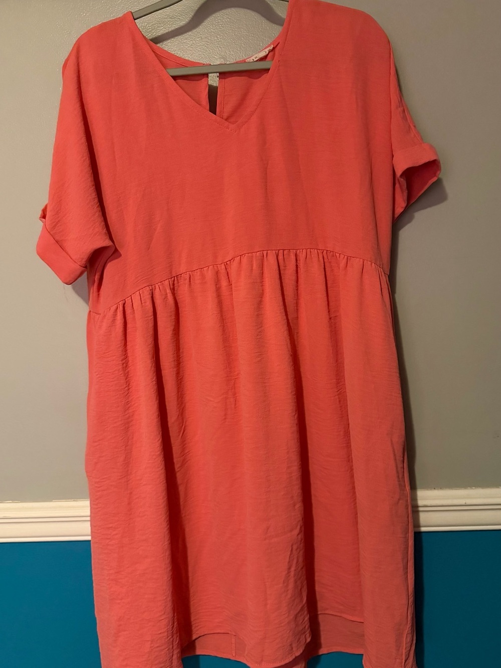 JODIFL Pink V-Neck Sleeveless Top